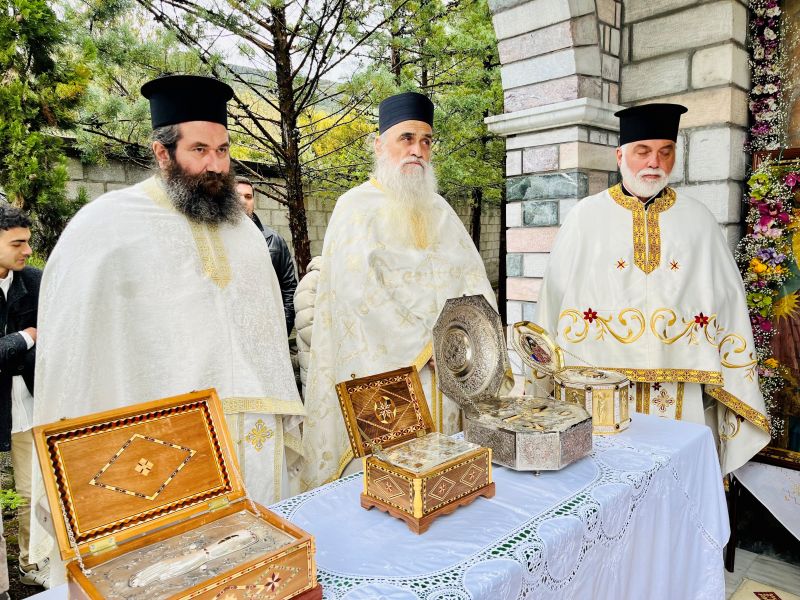 Το Άγιο Πάσχα και η Σύναξη της Παναγίας Ελεούσης στην Ιερά Μητρόπολη Δράμας.